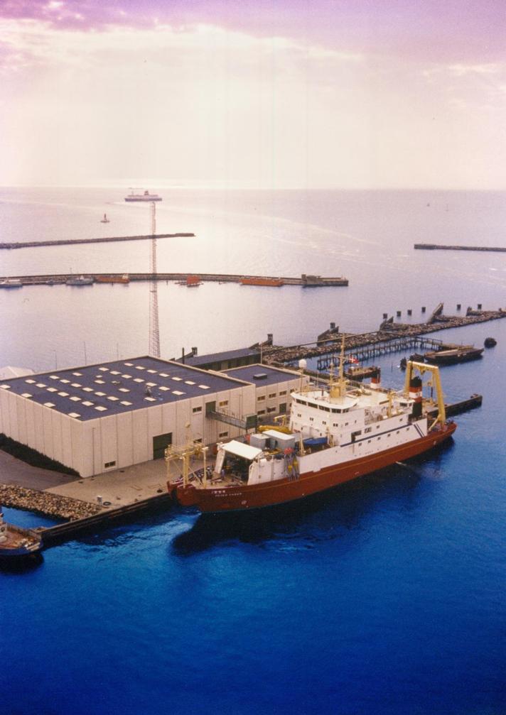 1990 - Telecon Danmark Cable Ship - CS Peter Faber